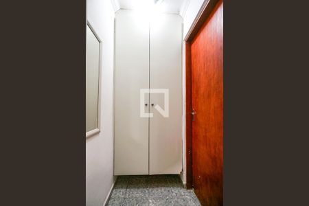 Casa à venda com 137m², 2 quartos e 3 vagasHall do banheiro