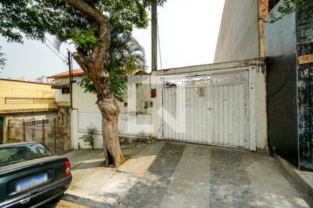 Casa à venda com 137m², 2 quartos e 3 vagasFachada