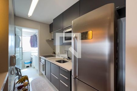 Apartamento à venda com 71m², 2 quartos e 2 vagasCozinha e área de serviço