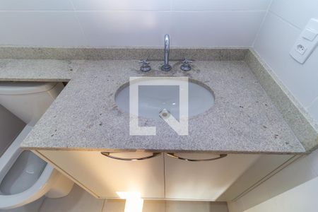 Apartamento para alugar com 66m², 2 quartos e 1 vaga Apartamento para alugar com 66m², 2 quartos e 1 vagaBanheiro da Suíte