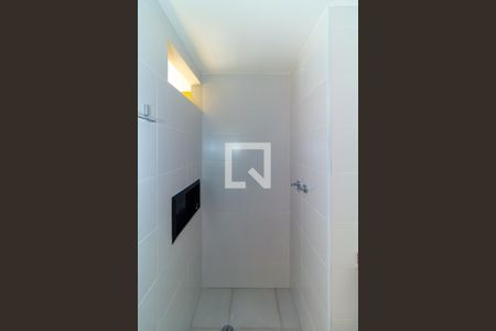 Apartamento para alugar com 66m², 2 quartos e 1 vaga Apartamento para alugar com 66m², 2 quartos e 1 vagaBanheiro 2
