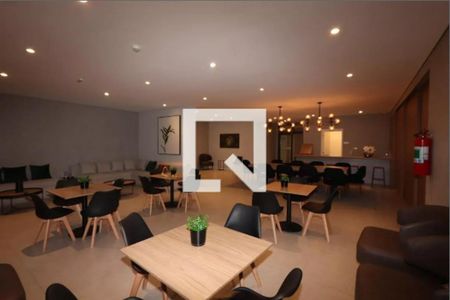 Apartamento para alugar com 66m², 2 quartos e 1 vaga Apartamento para alugar com 66m², 2 quartos e 1 vagaÁrea comum - Salão de festas