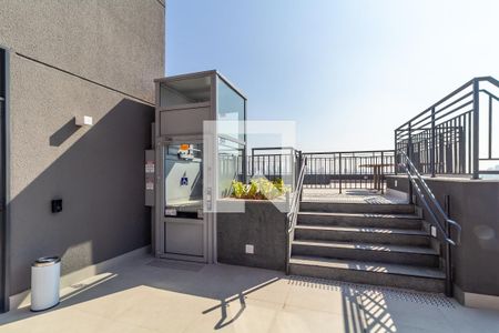 Apartamento para alugar com 66m², 2 quartos e 1 vaga Apartamento para alugar com 66m², 2 quartos e 1 vagaÁrea comum - Piscina