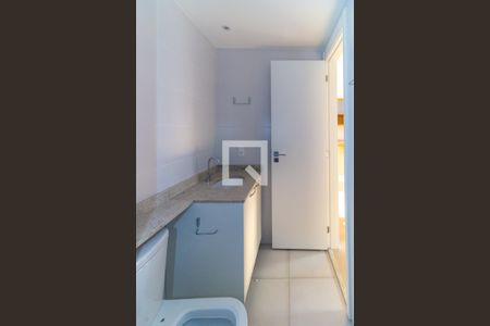 Apartamento para alugar com 66m², 2 quartos e 1 vaga Apartamento para alugar com 66m², 2 quartos e 1 vagaBanheiro 2