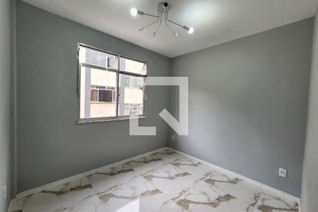 Quarto 1 de apartamento para alugar com 2 quartos, 55m² em Laranjeiras, Rio de Janeiro