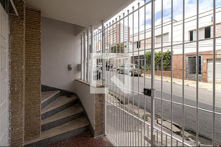 Casa para alugar com 140m², 3 quartos e 1 vaga Casa para alugar com 140m², 3 quartos e 1 vagahall de entrada_1