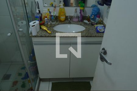 Apartamento à venda com 76m², 3 quartos e 1 vagaBanheiro