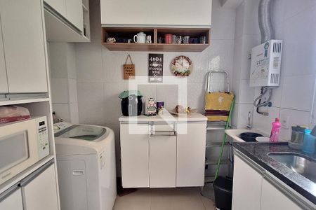 Cozinha e Área de Serviço de casa para alugar com 2 quartos, 43m² em Jardim Primavera, Duque de Caxias