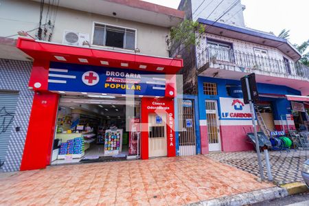 Casa para alugar com 60m², 1 quarto e sem vaga Casa para alugar com 60m², 1 quarto e sem vagaFachada