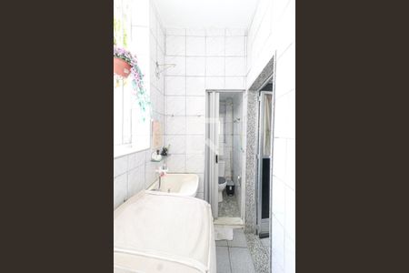 Casa à venda com 120m², 2 quartos e 1 vaga Casa à venda com 120m², 2 quartos e 1 vagaÁrea de Serviço