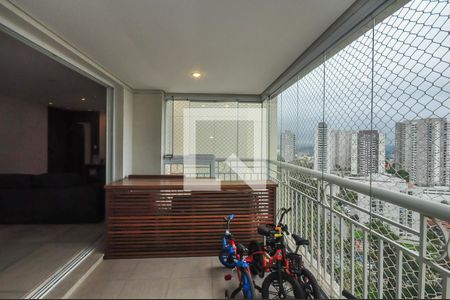 Apartamento à venda com 142m², 3 quartos e 2 vagasVaranda