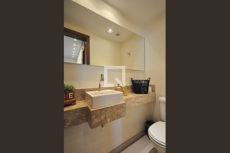 Apartamento à venda com 142m², 3 quartos e 2 vagasLavabo