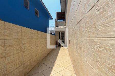 Casa para alugar com 280m², 2 quartos e 2 vagas Casa para alugar com 280m², 2 quartos e 2 vagasÁrea Externa