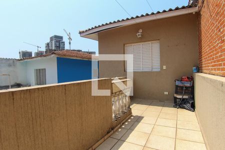 Casa para alugar com 280m², 2 quartos e 2 vagas Casa para alugar com 280m², 2 quartos e 2 vagasTerraço