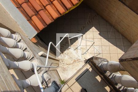Casa para alugar com 280m², 2 quartos e 2 vagas Casa para alugar com 280m², 2 quartos e 2 vagasTerraço