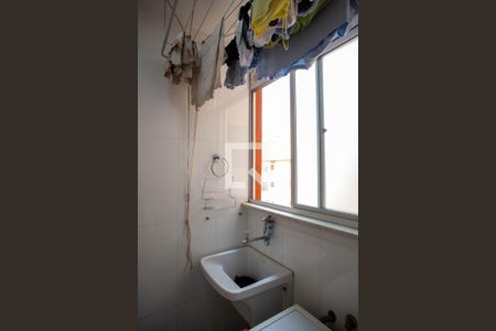 Apartamento à venda com 70m², 2 quartos e 1 vagaÁrea de Serviço