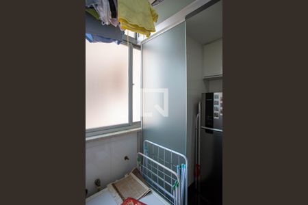 Apartamento à venda com 70m², 2 quartos e 1 vagaÁrea de Serviço