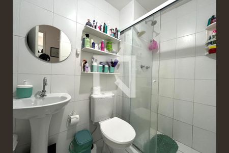 Apartamento para alugar com 41m², 2 quartos e sem vagaBanheiro 