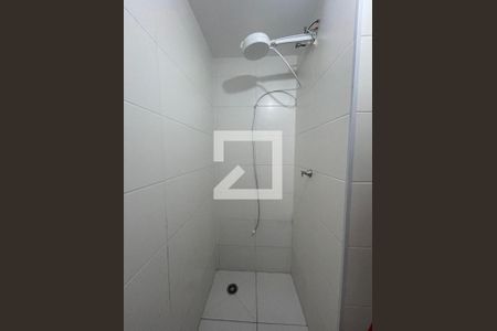 Apartamento à venda com 32m², 2 quartos e sem vaga Apartamento à venda com 32m², 2 quartos e sem vagaBanheiro Social