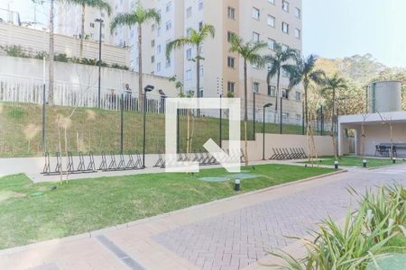 Apartamento à venda com 32m², 2 quartos e sem vaga Apartamento à venda com 32m², 2 quartos e sem vagaÁrea comum