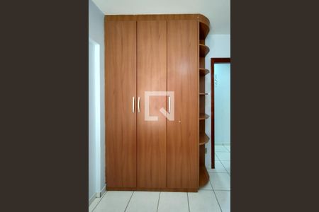 Apartamento para alugar com 73m², 2 quartos e 1 vagaQuarto