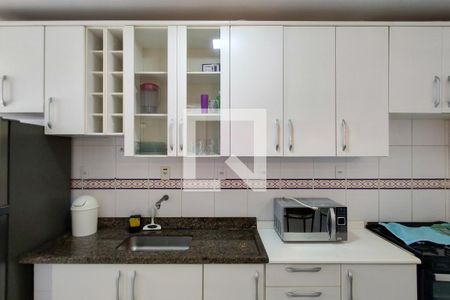 Apartamento para alugar com 73m², 2 quartos e 1 vagaCozinha