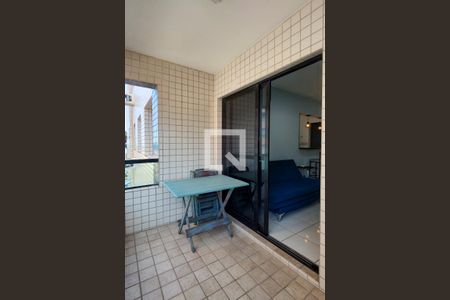 Apartamento para alugar com 73m², 2 quartos e 1 vagaSacada Sala