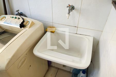 Apartamento para alugar com 73m², 2 quartos e 1 vagaÁrea de Serviço