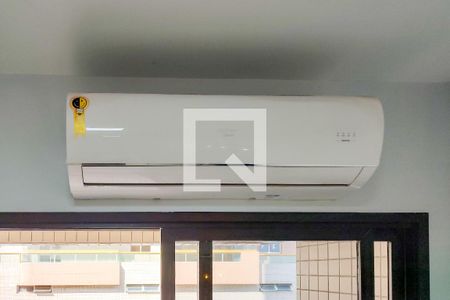 Sala de apartamento para alugar com 2 quartos, 73m² em Aviação, Praia Grande