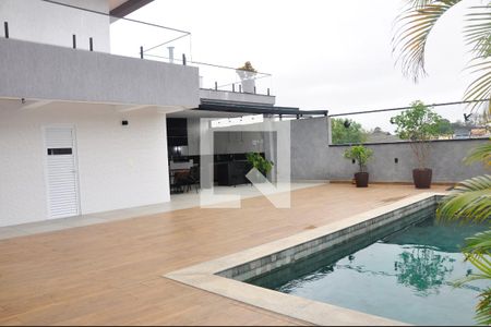 Casa para alugar com 570m², 5 quartos e 6 vagas Casa para alugar com 570m², 5 quartos e 6 vagasPiscina