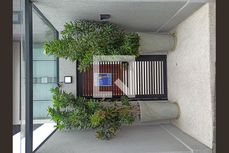 Casa para alugar com 570m², 5 quartos e 6 vagas Casa para alugar com 570m², 5 quartos e 6 vagasFachada do Imóvel