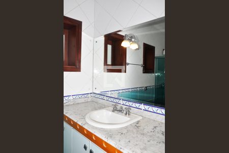 Casa para alugar com 570m², 5 quartos e 6 vagas Casa para alugar com 570m², 5 quartos e 6 vagasDetalhe - Suíte