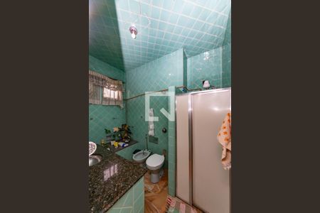 Casa à venda com 297m², 5 quartos e 1 vaga Casa à venda com 297m², 5 quartos e 1 vagaBanheiro Social