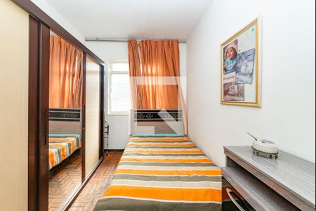 Casa à venda com 297m², 5 quartos e 1 vaga Casa à venda com 297m², 5 quartos e 1 vagaQuarto 2