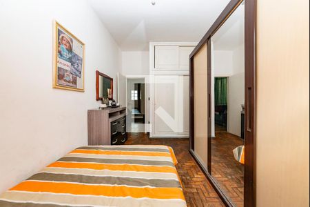 Casa à venda com 297m², 5 quartos e 1 vaga Casa à venda com 297m², 5 quartos e 1 vagaQuarto 2