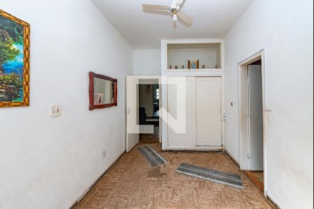 Casa à venda com 297m², 5 quartos e 1 vaga Casa à venda com 297m², 5 quartos e 1 vagaSuíte