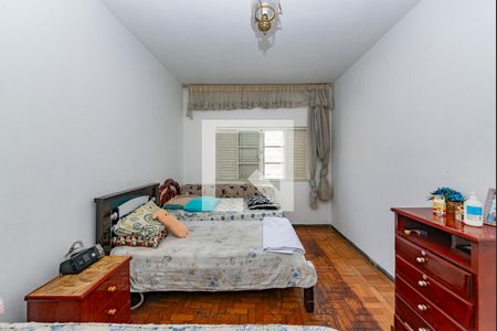 Casa à venda com 297m², 5 quartos e 1 vaga Casa à venda com 297m², 5 quartos e 1 vagaQuarto 4