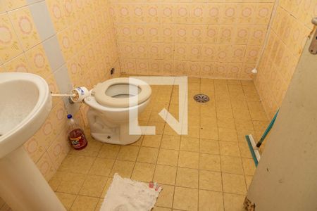 Casa à venda com 138m², 2 quartos e 1 vaga Casa à venda com 138m², 2 quartos e 1 vagaBanheiro