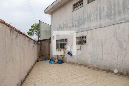 Casa à venda com 138m², 2 quartos e 1 vaga Casa à venda com 138m², 2 quartos e 1 vagaQuintal