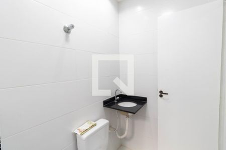 Casa de condomínio à venda com 92m², 2 quartos e 1 vagaBanheiro da Suíte 2