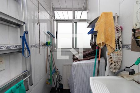 Apartamento à venda com 55m², 2 quartos e 1 vaga Apartamento à venda com 55m², 2 quartos e 1 vagaCozinha e Área de Serviço