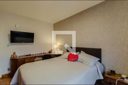 Quarto 1 de casa à venda com 3 quartos, 214m² em Vila Monumento, São Paulo