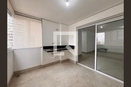 Apartamento à venda com 67m², 2 quartos e 2 vagasVaranda/ lavanderia 