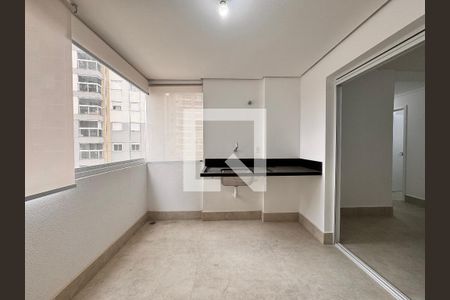 Apartamento à venda com 67m², 2 quartos e 2 vagasVaranda/ lavanderia 