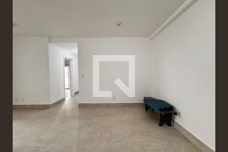 Sala de apartamento para alugar com 2 quartos, 67m² em Parque das Nações, Santo André