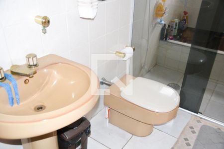 Casa à venda com 250m², 4 quartos e 3 vagasBanheiro