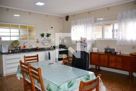 Casa à venda com 250m², 4 quartos e 3 vagasCozinha