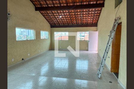 Casa para alugar com 280m², 3 quartos e 2 vagasEspaço Superior