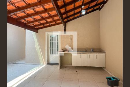 Casa para alugar com 280m², 3 quartos e 2 vagasÁrea de Serviço