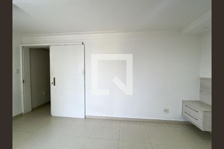 Casa para alugar com 280m², 3 quartos e 2 vagasSuíte